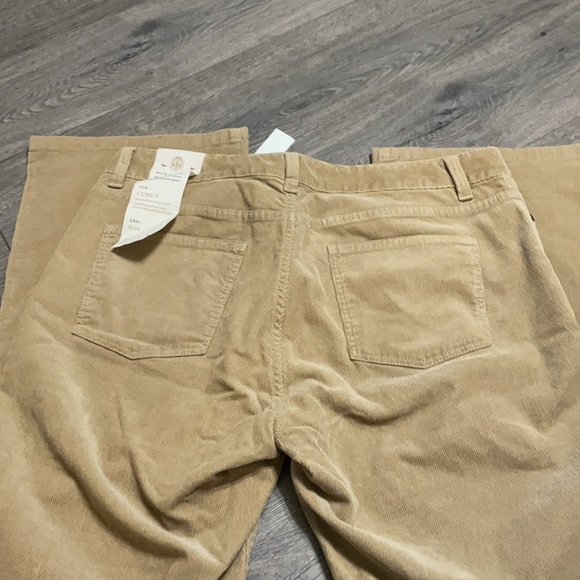 NWT Talbot corduroyed Tan Pants - Picture 6 of 6